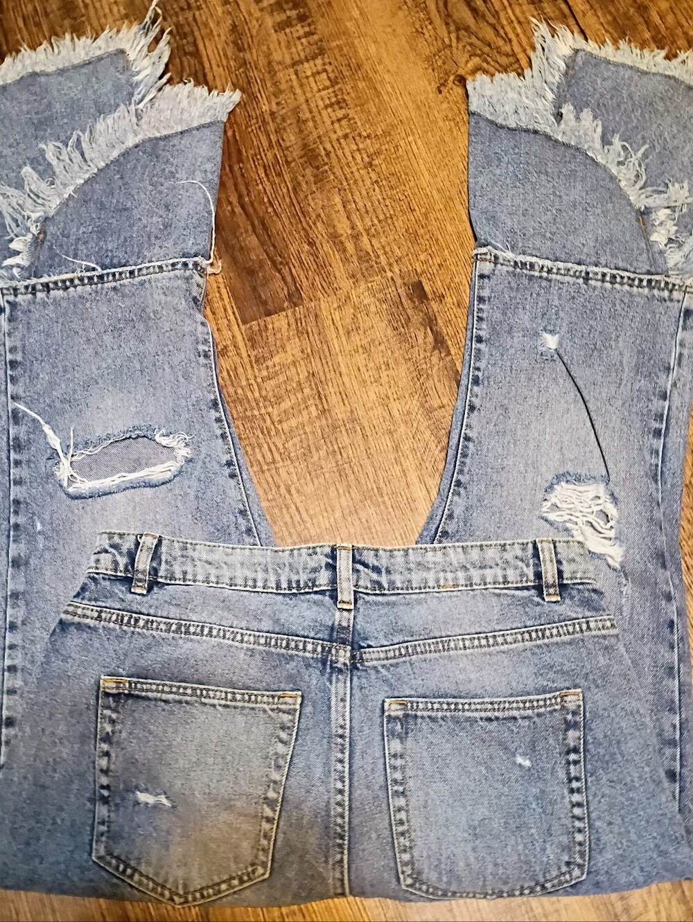 Fringed Women's Cropped Jeans Size 29 Super Cute High-waisted Good Condition